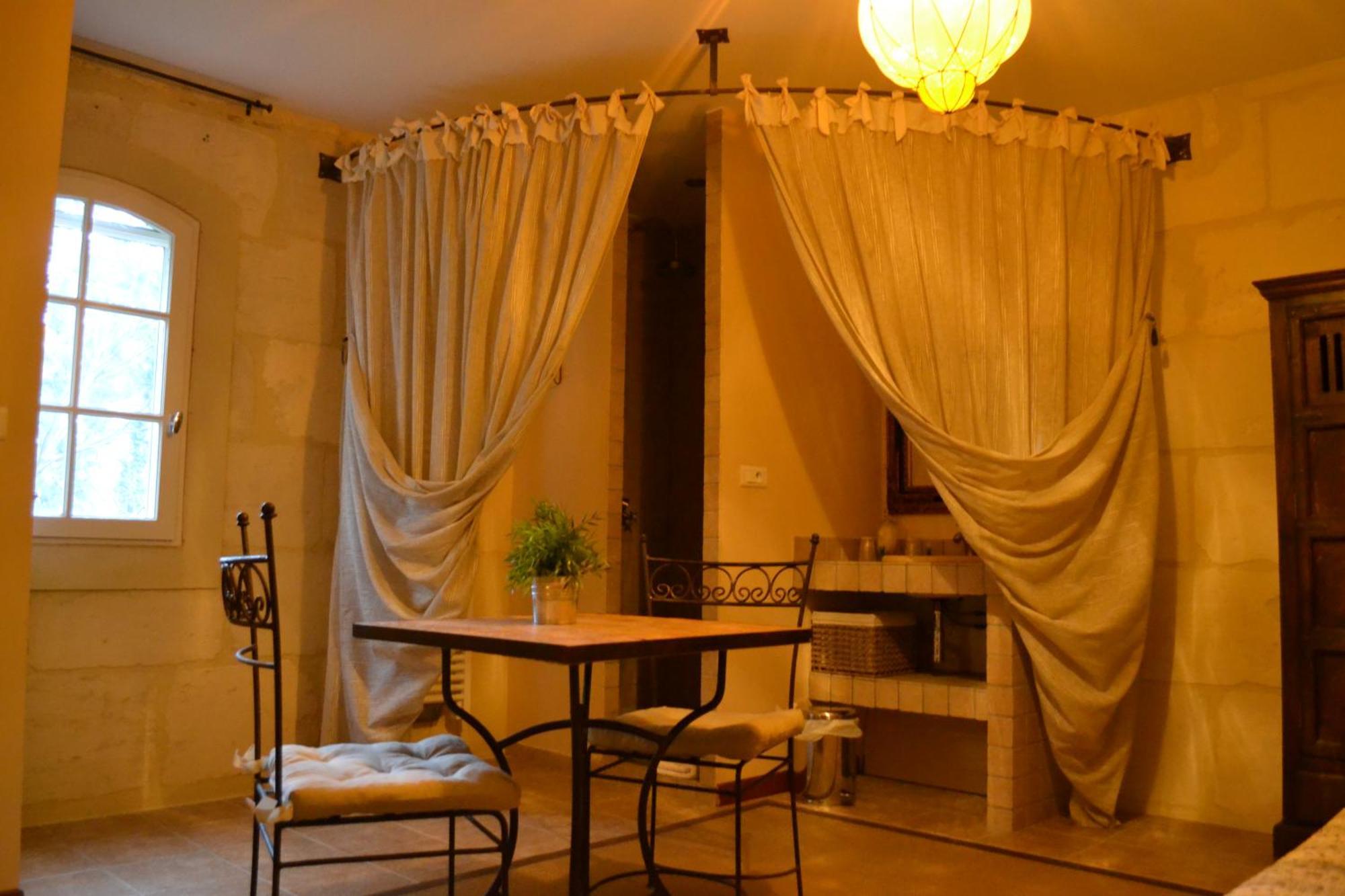 Bed and Breakfast Mas Petit Prince Arles Zimmer foto