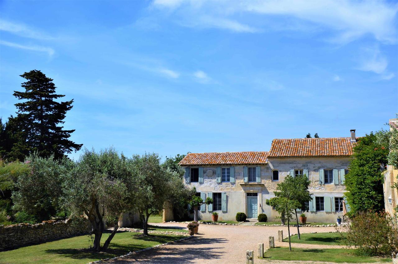 Bed and Breakfast Mas Petit Prince Arles Exterior foto